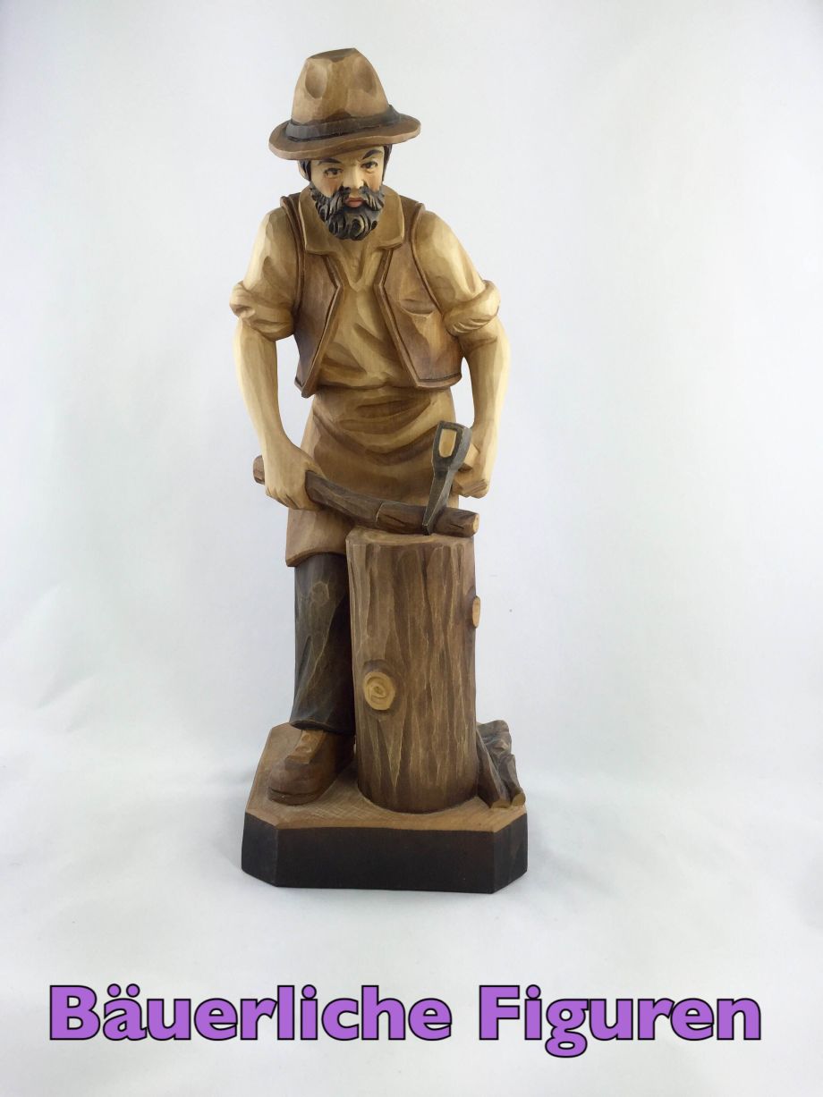 Bäuerliche Holzfigur